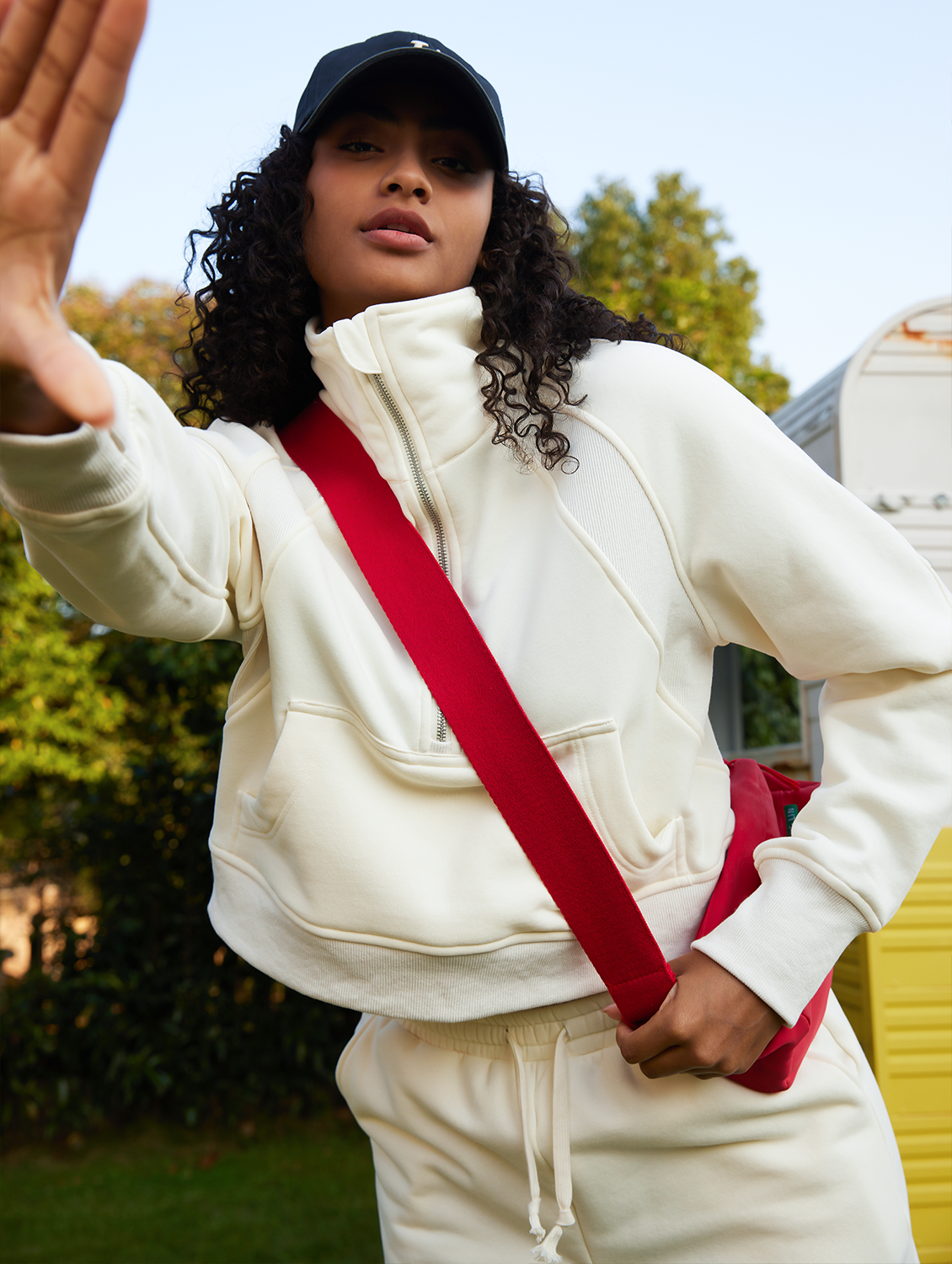 Longaj Manikaj Ŝvitkostumoj Aro Duon-Zip Sweatshirt kun Joggers Ŝvitpantalono