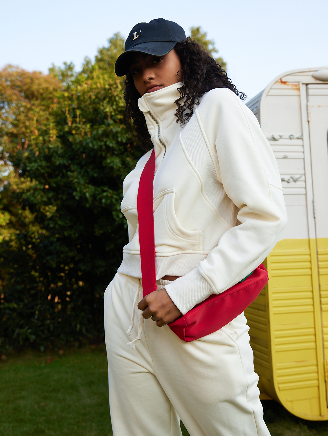 Longaj Manikaj Ŝvitkostumoj Aro Duon-Zip Sweatshirt kun Joggers Ŝvitpantalono